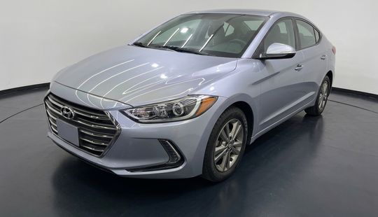 Hyundai • Elantra