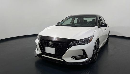 Nissan • Sentra