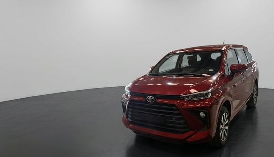 Toyota • Avanza