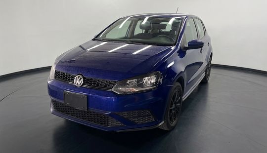 Volkswagen • Polo