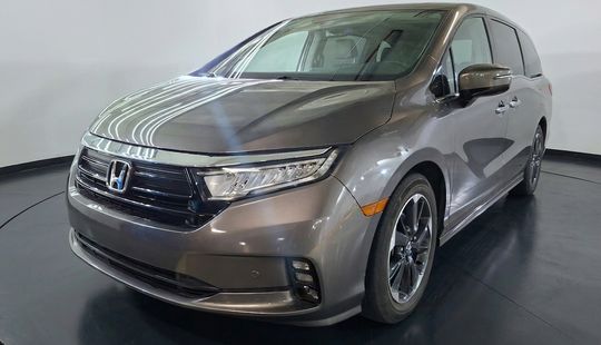 Honda • Odyssey