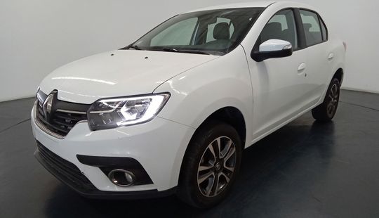 Renault • Logan