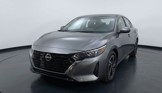 Nissan • Sentra