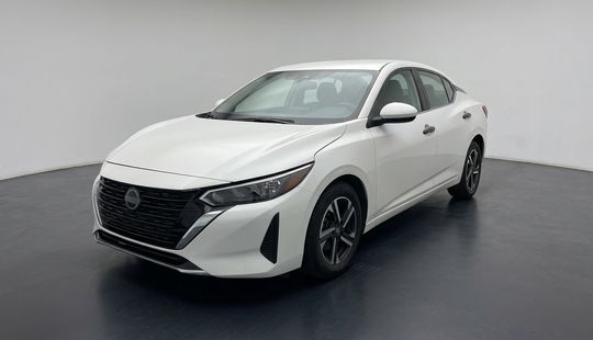 Nissan • Sentra