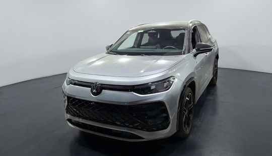 Volkswagen • Tiguan