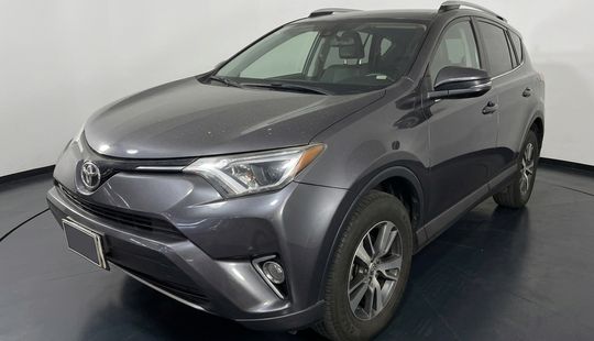 Toyota • RAV4