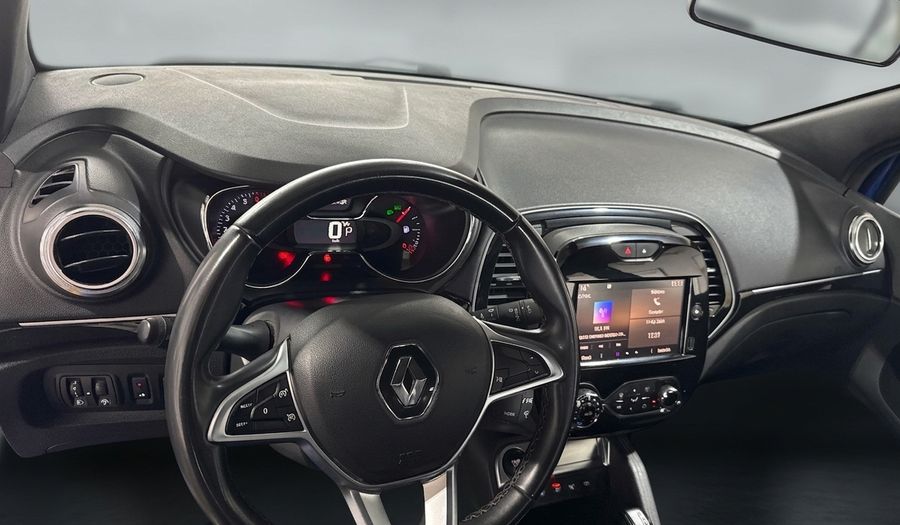 Renault Captur 1.3 ICONIC CVT Hatchback 2023