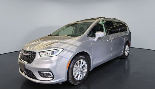 Chrysler • Pacifica