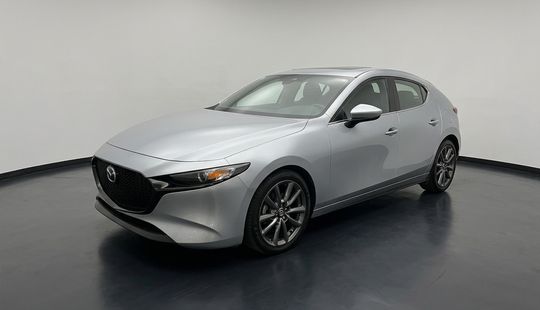 Mazda • Mazda 3