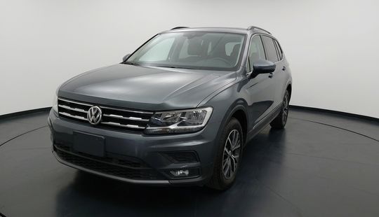 Volkswagen • Tiguan