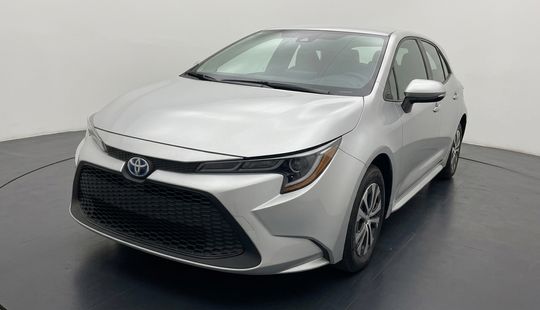 Toyota • Corolla