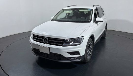 Volkswagen • Tiguan