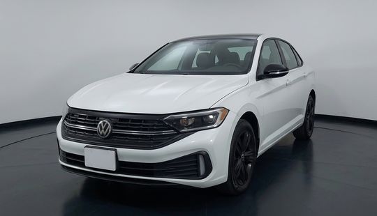 Volkswagen • Jetta