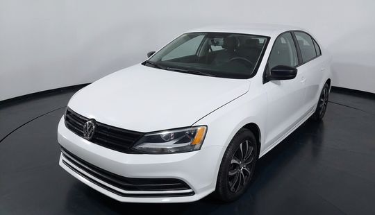 Volkswagen • Jetta