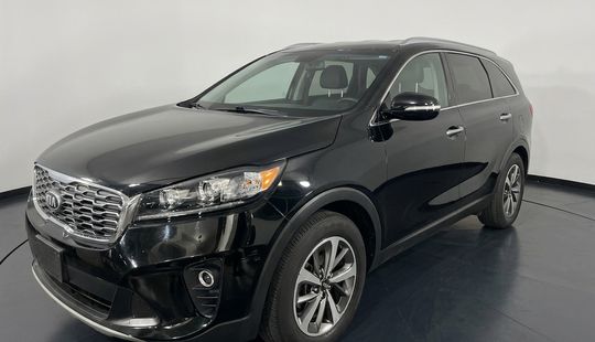 Kia • Sorento