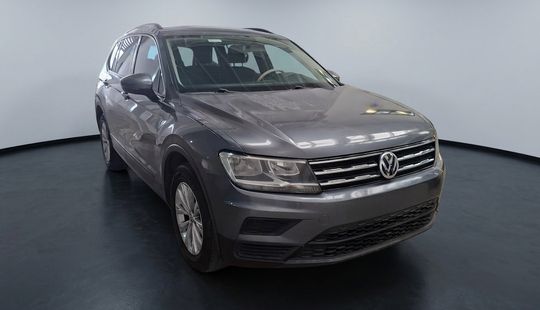 Volkswagen • Tiguan