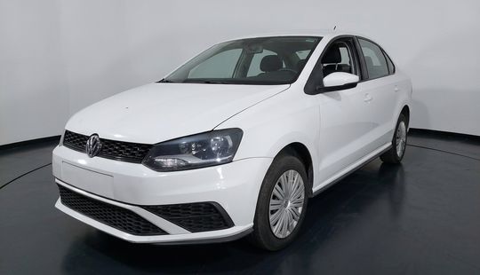 Volkswagen • Vento