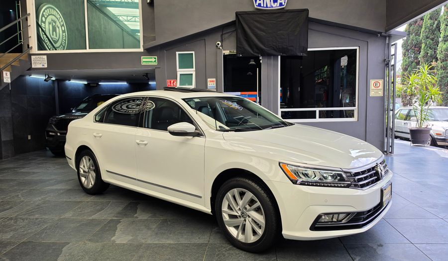 Volkswagen Passat 2.5 HIGHLINE AUTO Sedan 2018