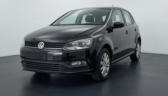 Volkswagen • Polo
