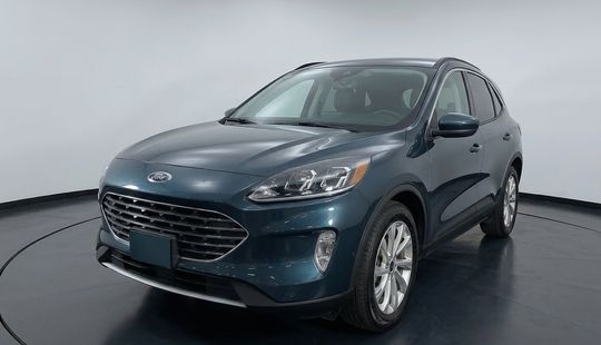 Ford • Escape