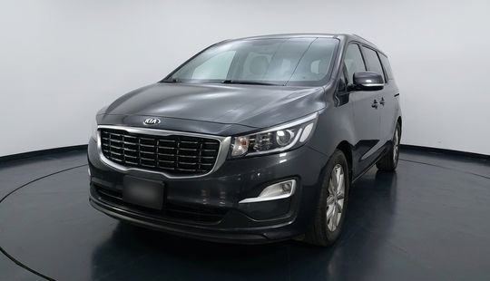 Kia • Sedona