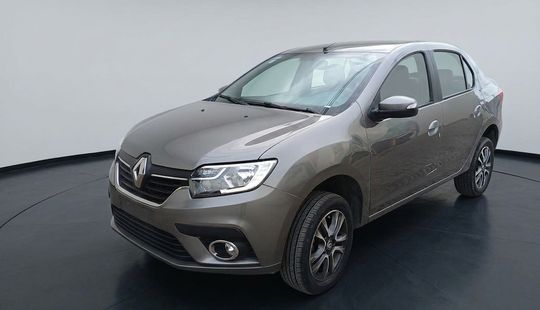 Renault • Logan