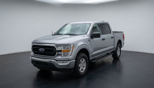 Ford • Lobo