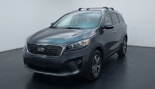 Kia • Sorento