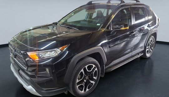 Toyota • RAV4