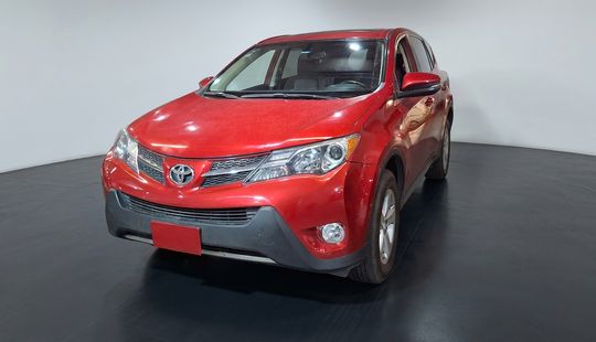 Toyota • RAV4