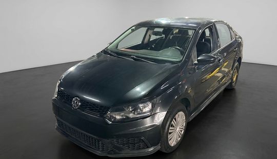 Volkswagen • Vento