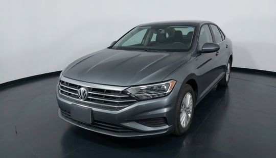 Volkswagen • Jetta