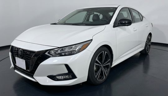 Nissan • Sentra