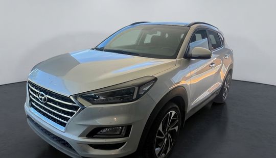 Hyundai • Tucson