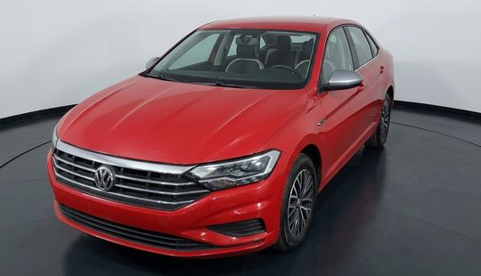 Volkswagen • Jetta