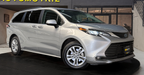 Toyota Sienna 2.5 HEV XLE PIEL AUTO Minivan 2022