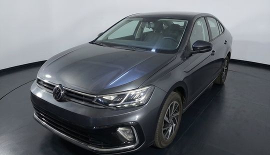 Volkswagen • Virtus