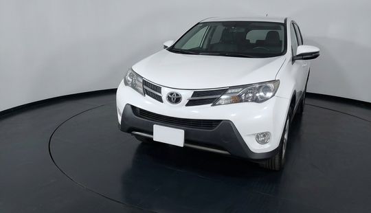 Toyota • RAV4
