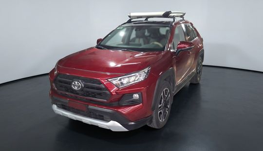 Toyota • RAV4
