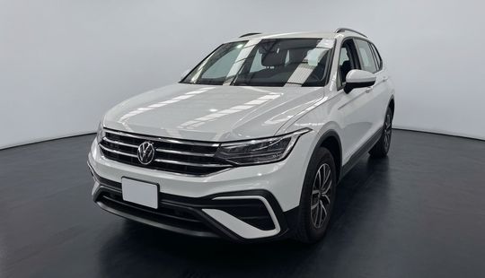 Volkswagen • Tiguan