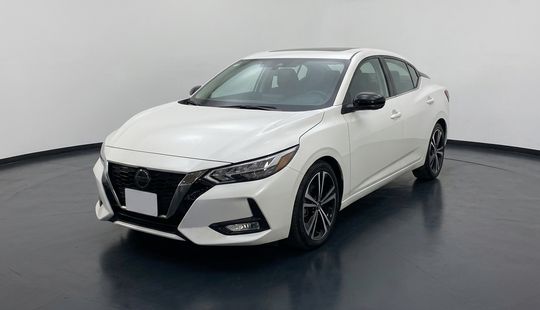 Nissan • Sentra