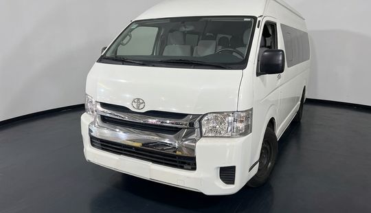 Toyota • Hiace