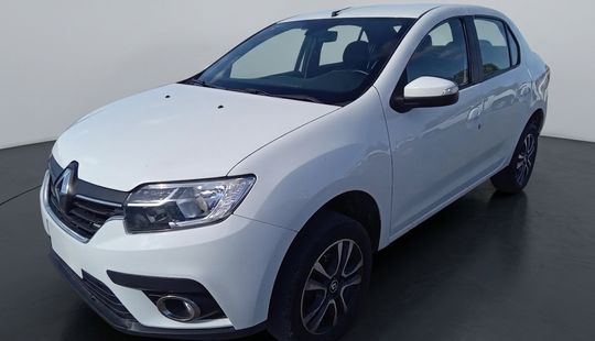 Renault • Logan