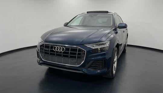 Audi • Q8