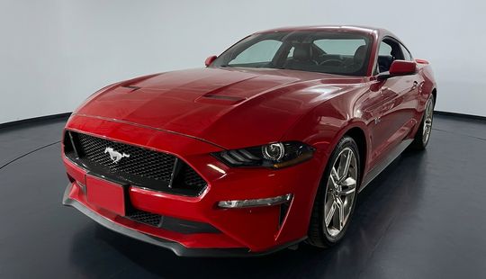 Ford • Mustang