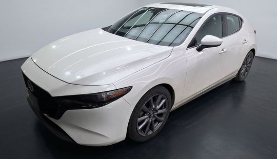 Mazda • Mazda 3