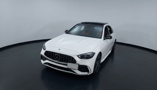 Mercedes Benz • Clase C
