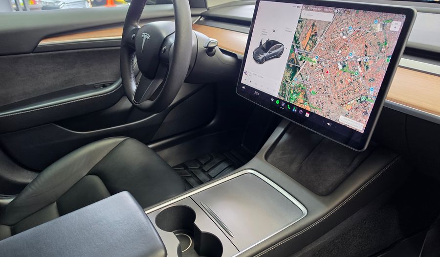 Tesla Model 3 BEV 50KWH STANDARD RANGE PLUS AUTO Sedan 2021