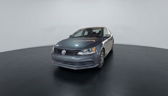 Volkswagen • Jetta