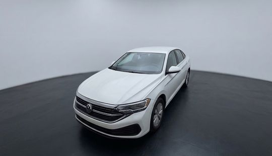 Volkswagen • Jetta